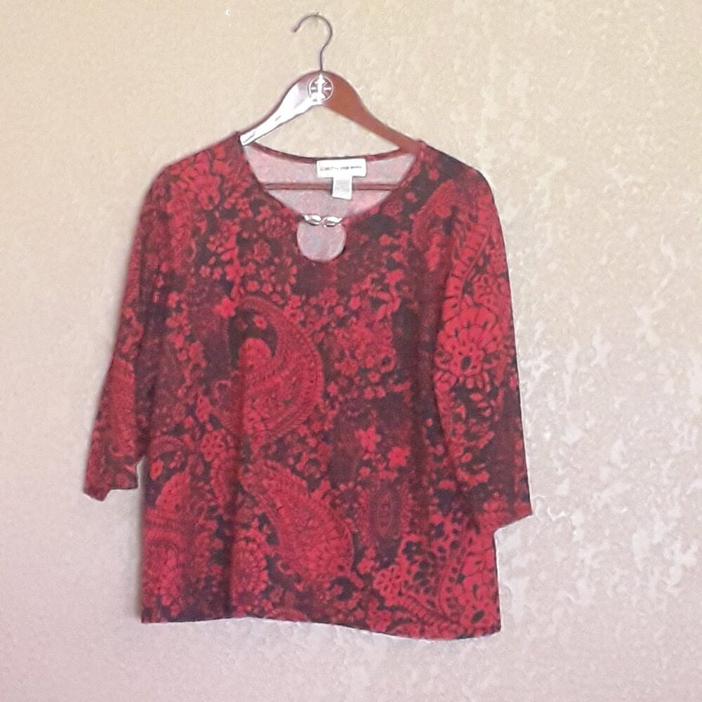 Cathy Daniels 3/4 sleeve red and black 1X top